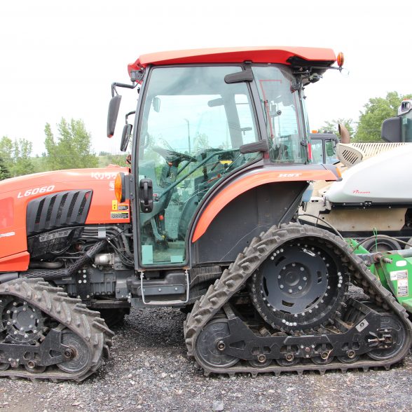 2023 Kubota l6060